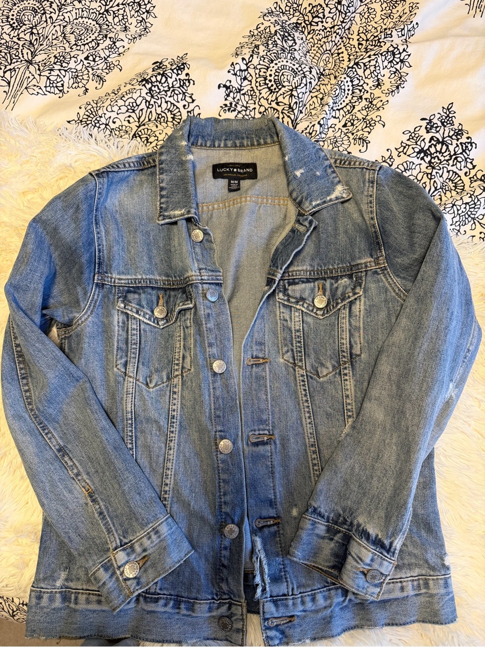 Lucky Brand Women's Light Blue Distressed Denim Jacket Size M